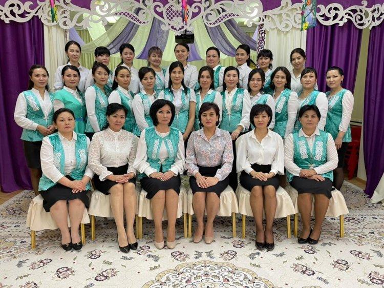 Республикалық ғылыми әдістемелік журнал "Педагог және қоғам"