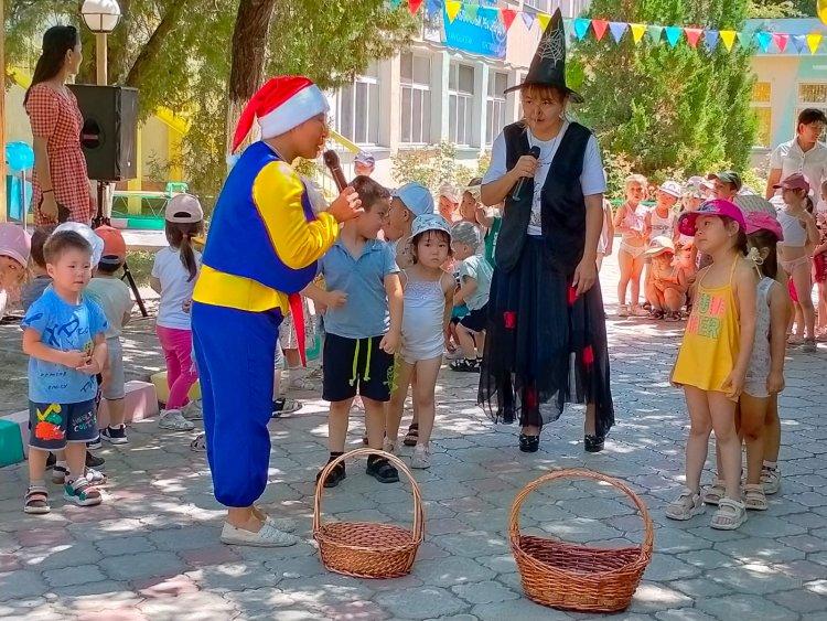 "Ғажайып саяхат" алма бағына, бақшаға саяхат